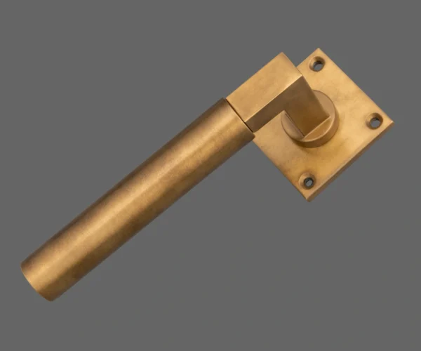 Aged Brass finish on our Beardmore NCC1118 Door Lever Handle