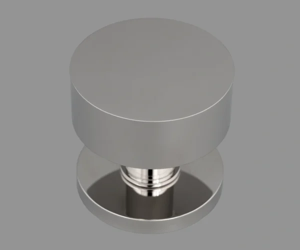Polished Nickel finish on our Beardmore NCCDECO1018 door knob.