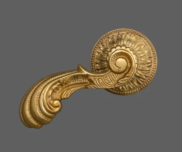 Polished Brass Unlacquered finish on our Beardmore BP1141 Lever Handle.