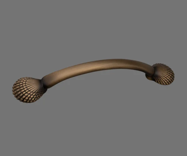 Antique Brass finish on our Beardmore NCCBH1052 Cabinet Handle.