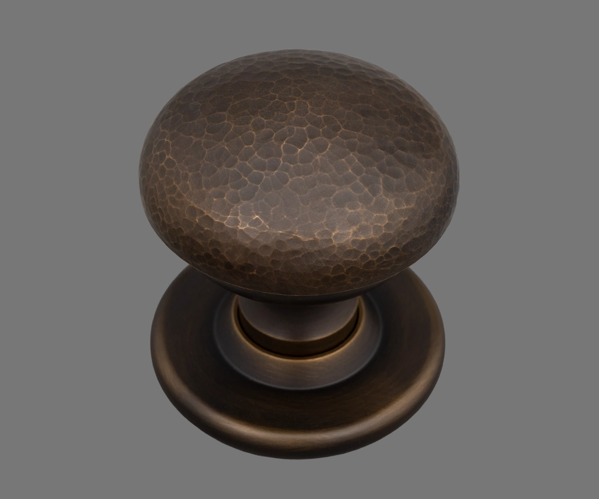 Burnished Bronze finish on the Beardmore NCC1267 Door Knob