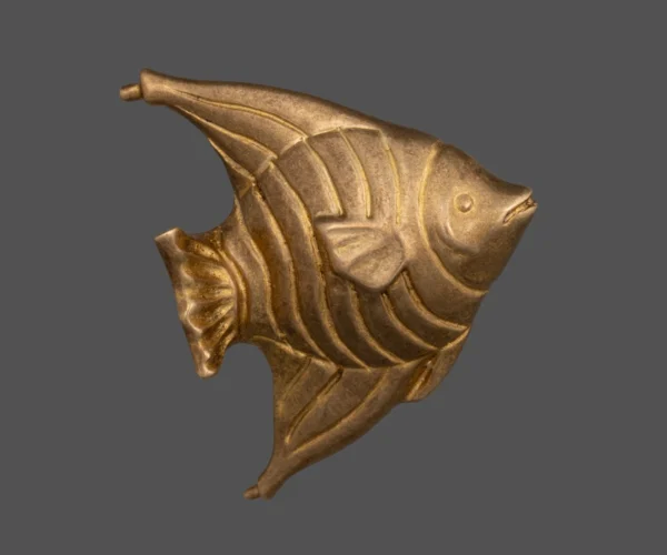 Aged Brass finish on our Beardmore CU1305 fish Cabinet Knob.